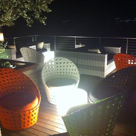 Pianello Del Lario Veranda Beach Apartment מראה חיצוני תמונה