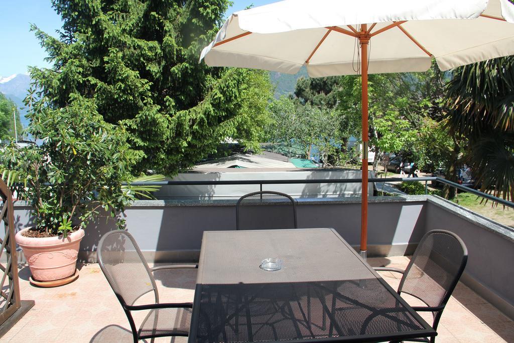 Pianello Del Lario Veranda Beach Apartment חדר תמונה