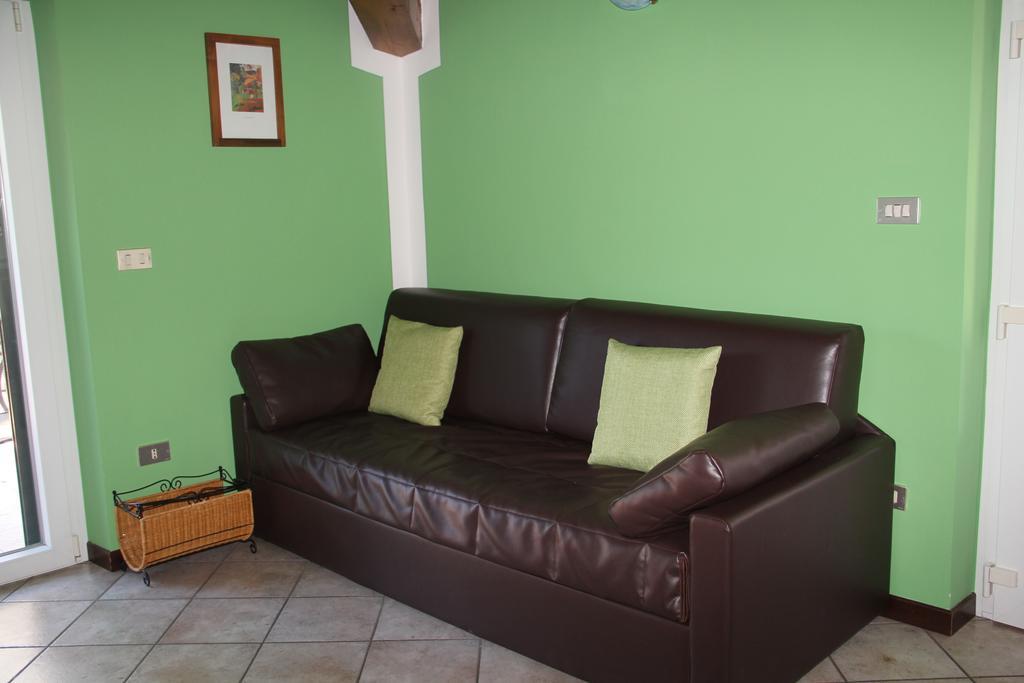 Pianello Del Lario Veranda Beach Apartment חדר תמונה