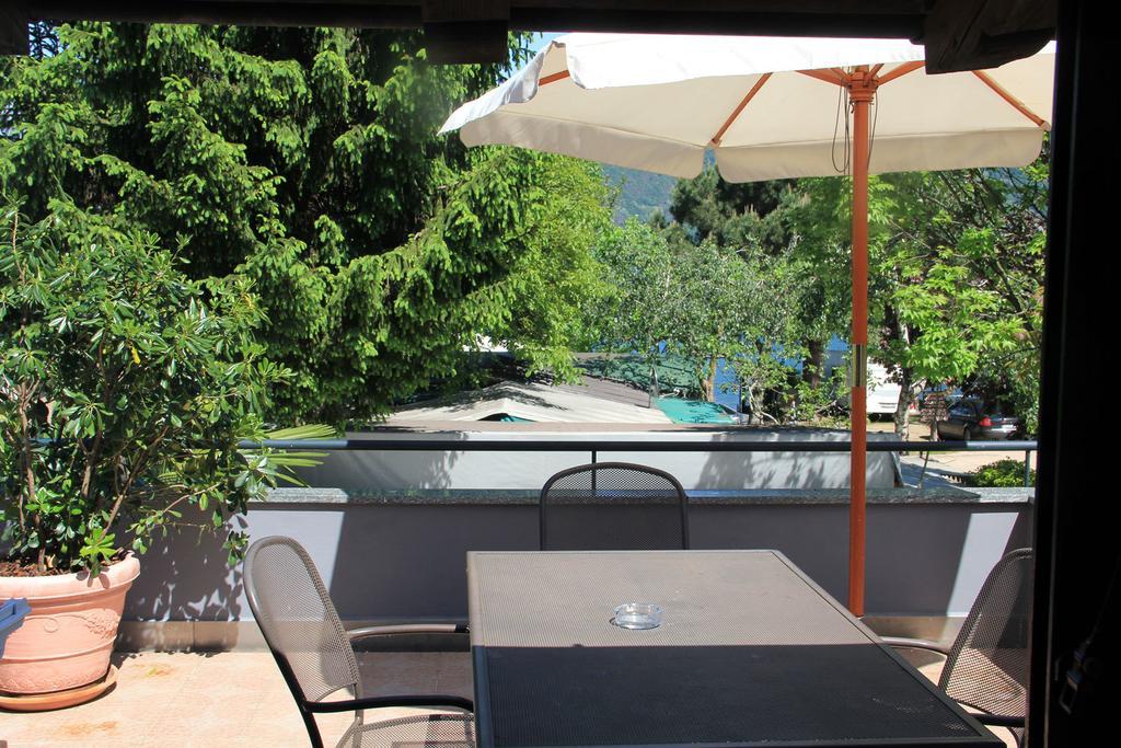 Pianello Del Lario Veranda Beach Apartment חדר תמונה