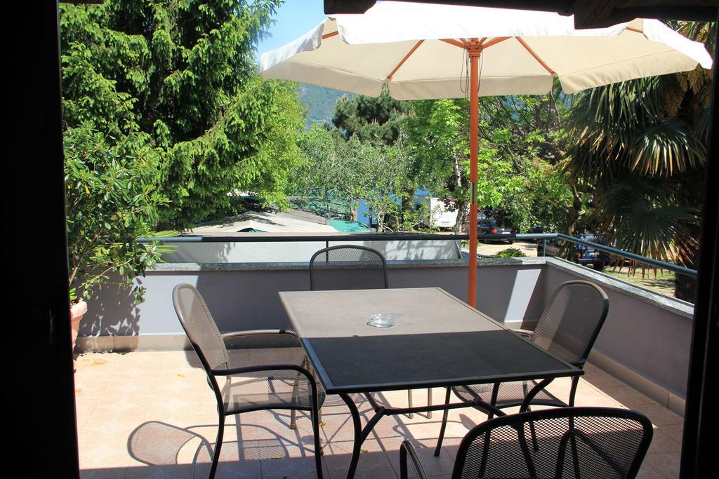 Pianello Del Lario Veranda Beach Apartment חדר תמונה